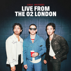 收聽Jonas Brothers的Leave Before You Love Me (Live From The O2 London)歌詞歌曲