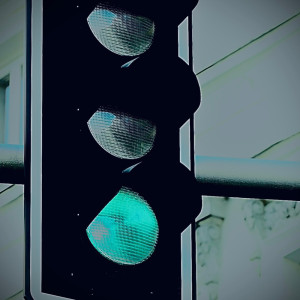 收聽Mike E的Green Light (Explicit)歌詞歌曲