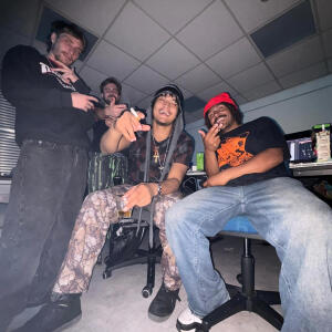 default playlist img