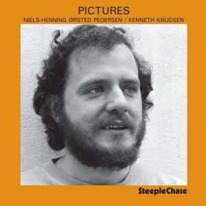 ดาวน์โหลดและฟังเพลง School Song พร้อมเนื้อเพลงจาก Kenneth Knudsen