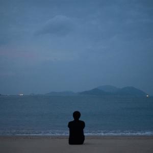 ดาวน์โหลดและฟังเพลง 三十已过 พร้อมเนื้อเพลงจาก 新青年理发厅