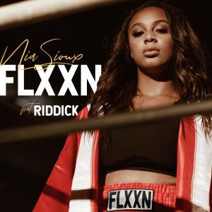 ดาวน์โหลดและฟังเพลง Flxxn พร้อมเนื้อเพลงจาก Nia Sioux
