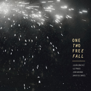 收聽One Two Free Fall的Lonely歌詞歌曲