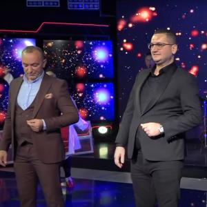 ดาวน์โหลดและฟังเพลง Te fala nga mergimi พร้อมเนื้อเพลงจาก Bajram Zyberaj