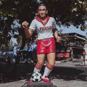 ดาวน์โหลดและฟังเพลง Persis Solo Day พร้อมเนื้อเพลงจาก AAL 1923