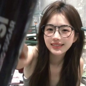 Listen to 适合才重要 (DJ版) song with lyrics from DJ文成remix
