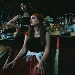 Listen to Цыгане song with lyrics from Kasha