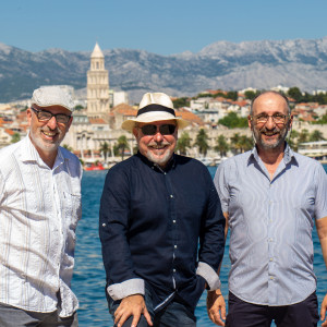Listen to Nisan moga znat song with lyrics from Trio Gust