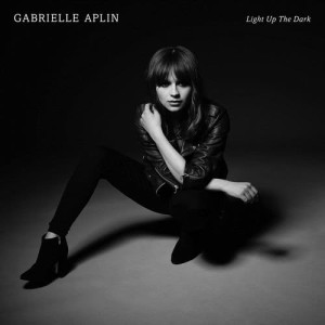 收聽Gabrielle Aplin的This Side of the Moon歌詞歌曲