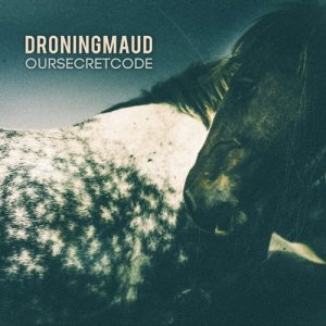 收聽Droning Maud的I’m Not Sleeping歌詞歌曲