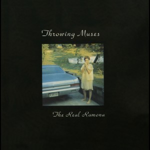 Dengarkan Golden Thing lagu dari Throwing Muses dengan lirik
