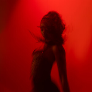 Album Juste un soir from Shaïna Pronzola