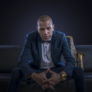 ดาวน์โหลดและฟังเพลง All I See Is You พร้อมเนื้อเพลงจาก walkir sax