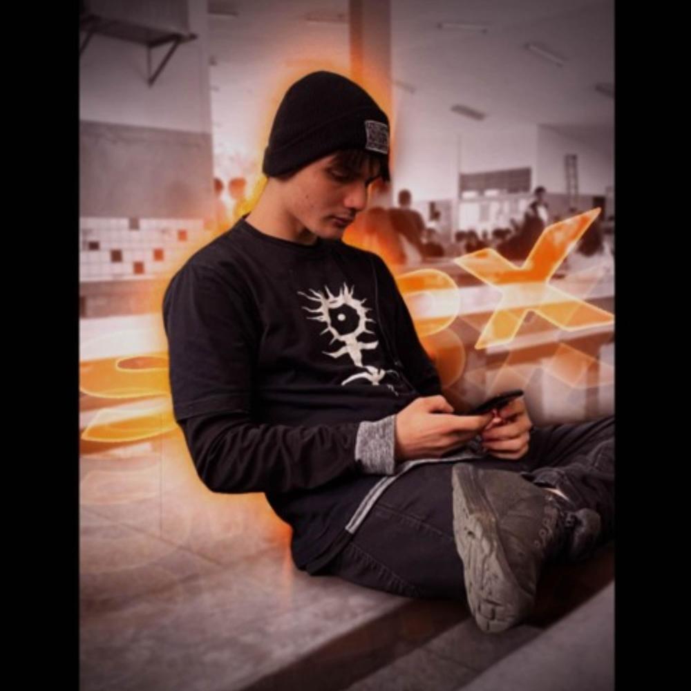 Corre (Explicit)