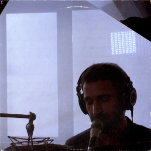 Listen to מודה אני song with lyrics from Safe Space Sessions