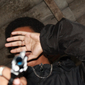 ดาวน์โหลดและฟังเพลง Chuva de Pétalas (Explicit) พร้อมเนื้อเพลงจาก Maciota