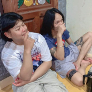 Listen to ดีกว่าฉัน song with lyrics from PONDTN