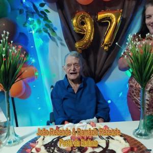 收聽João Rezende的Festa do Baiano歌詞歌曲