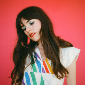 Dengarkan lagu Hamilton (Explicit) nyanyian Hazel English dengan lirik