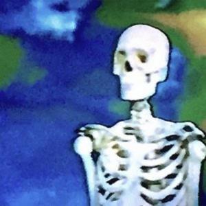 收聽Bones的SunnyDay (Explicit)歌詞歌曲