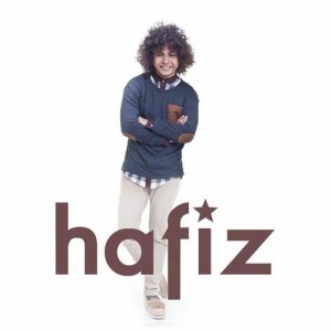Dengarkan lagu Awan Nano nyanyian Hafiz dengan lirik