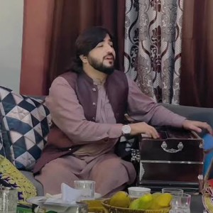 Listen to So Dane Lawang Rata Pa Jaam Ke Wachawa song with lyrics from Asfandyar Momand