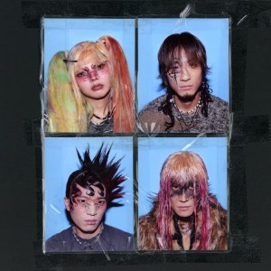 ดาวน์โหลดและฟังเพลง Zone พร้อมเนื้อเพลงจาก KARDI