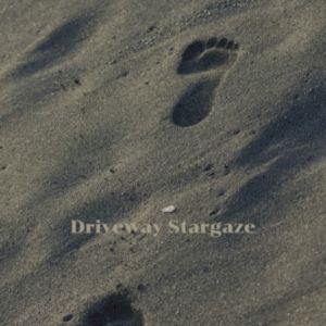 ดาวน์โหลดและฟังเพลง Driveway Stargaze พร้อมเนื้อเพลงจาก Chah Eero