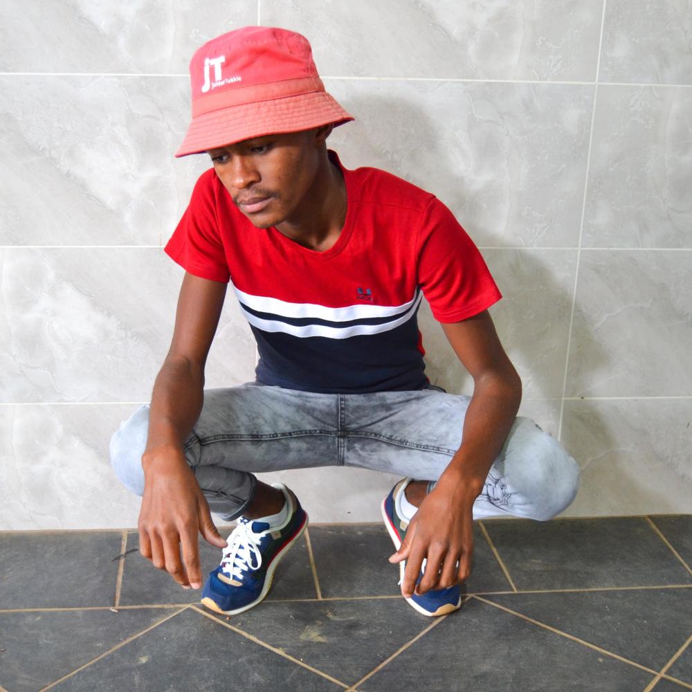 daleli (feat. Kay Moody) (Explicit)