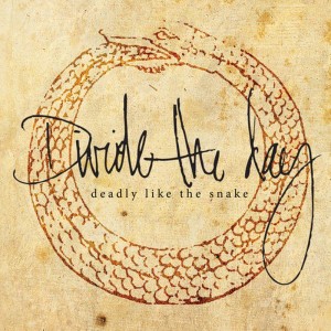 ดาวน์โหลดและฟังเพลง Spook, the Horse พร้อมเนื้อเพลงจาก Divide The Day