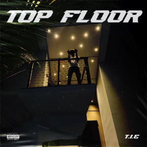 Listen to Look Back (Explicit) song with lyrics from Young Robo