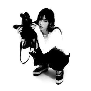 收聽newaplz的pressure (Explicit)歌詞歌曲