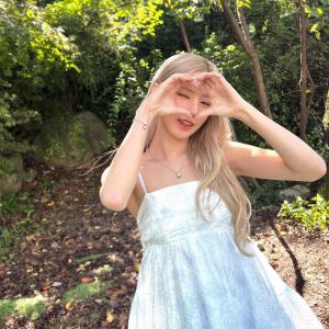 ดาวน์โหลดและฟังเพลง ribbon พร้อมเนื้อเพลงจาก notmetro