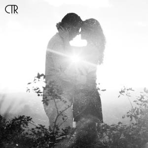 Dengarkan lagu until i found you (slowed + reverb) // i would never fall in love again until i found her nyanyian Vallvete dengan lirik