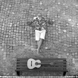Album Viajar (Niebo) from Yami Aloelela