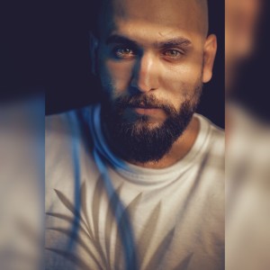 收聽Ahmed Troy的لا تيأس (Explicit)歌詞歌曲