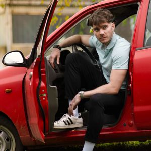 default playlist img