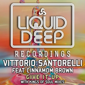收聽Vittorio Santorelli的Give It Up歌詞歌曲