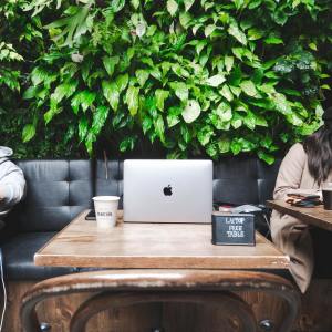 Dengarkan Blueberry lagu dari Akako Ai dengan lirik