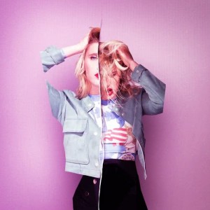 ดาวน์โหลดและฟังเพลง Sensitive พร้อมเนื้อเพลงจาก Ana Zimmer