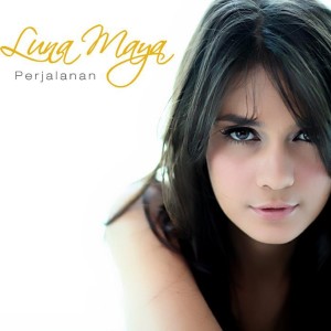 ดาวน์โหลดและฟังเพลง Cinta Terakhir พร้อมเนื้อเพลงจาก Luna Maya