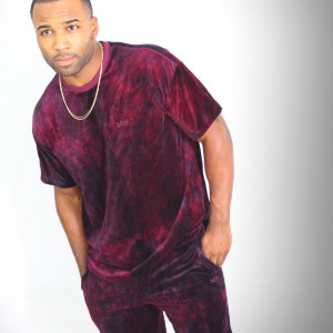 Listen to Flexin (Explicit) song with lyrics from Que