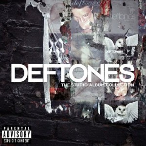 收聽Deftones的Bloody Cape歌詞歌曲