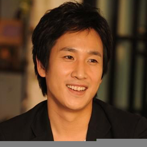 이선균