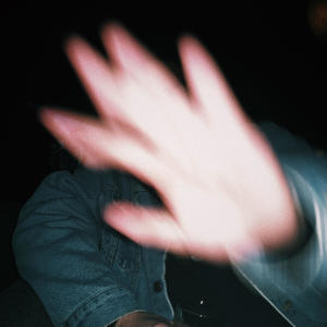 收聽Rojas III的Nada Más歌詞歌曲