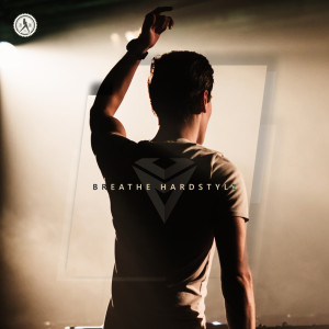 收聽Sephyx的Breathe Hardstyle歌詞歌曲