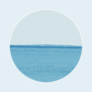 Dengarkan lagu 柔らかい海 nyanyian Rhucle dengan lirik
