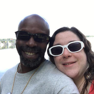 收聽Diamondz的**** u 4ever ***** (Explicit)歌詞歌曲