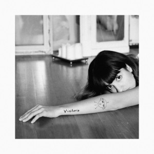Victoria Canal的专辑victoria (without the drama)