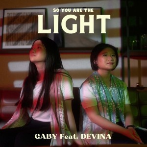 Devina的專輯So You Are the Light